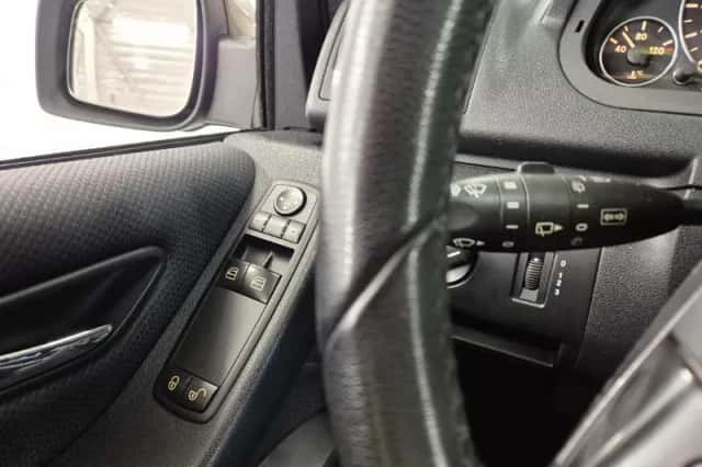 Mercedes-Benz A-Klasse (2010) thumbnail 10