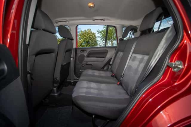 Ford Fusion (2010) thumbnail 13