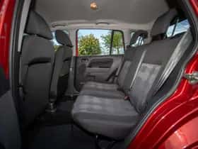 Ford Fusion (2010) thumbnail 13