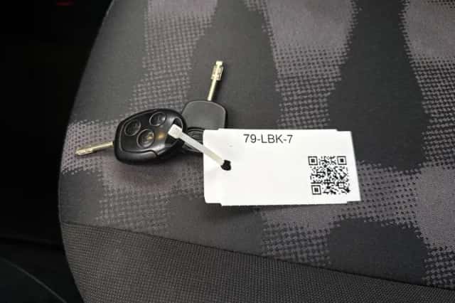 Ford Fusion (2010) thumbnail 22