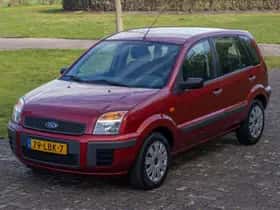 Ford Fusion (2010) thumbnail 10