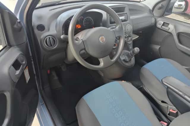 Fiat Panda (2011) thumbnail 5