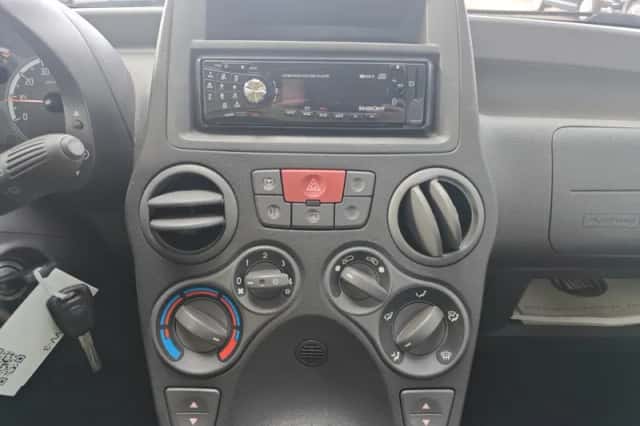 Fiat Panda (2011) thumbnail 9