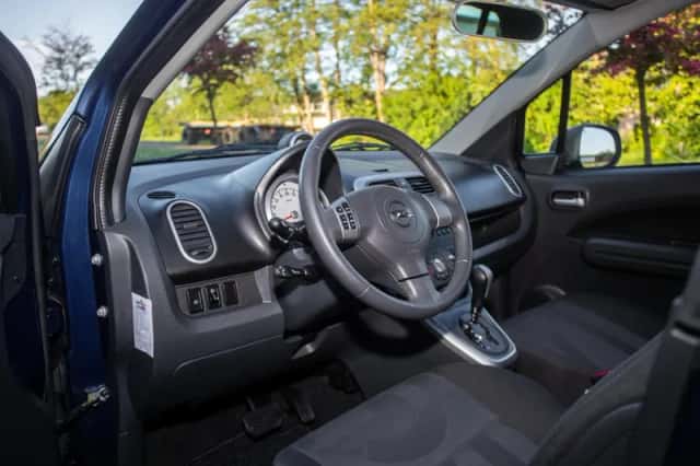 Opel Agila (2009) thumbnail 11