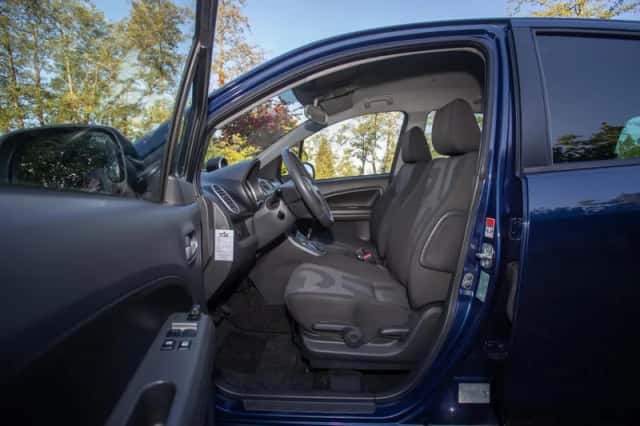 Opel Agila (2009) thumbnail 12