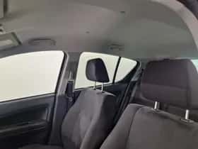 Opel Agila (2009) thumbnail 16