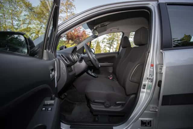 Suzuki Splash (2014) thumbnail 11