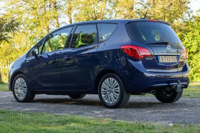 Opel Meriva (2014) thumbnail 4