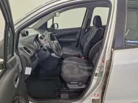 Opel Agila (2012) thumbnail 5