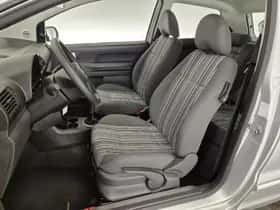 Volkswagen Fox (2009) thumbnail 5