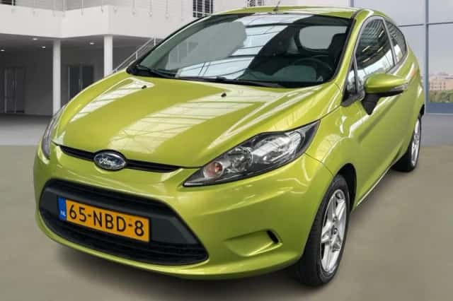 Ford Fiesta (2010) thumbnail 1