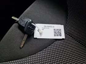 Toyota Aygo (2010) thumbnail 18