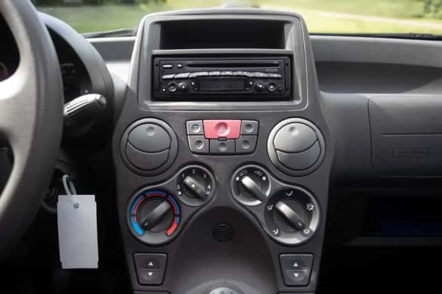 Fiat Panda (2012) thumbnail 17