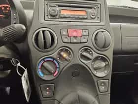 Fiat Panda (2011) thumbnail 11