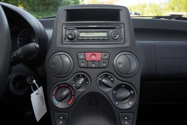 Fiat Panda (2011) thumbnail 17