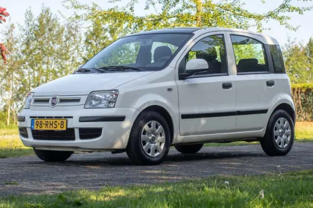 Fiat Panda (2011) thumbnail 3
