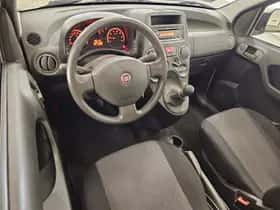 Fiat Panda (2011) thumbnail 6