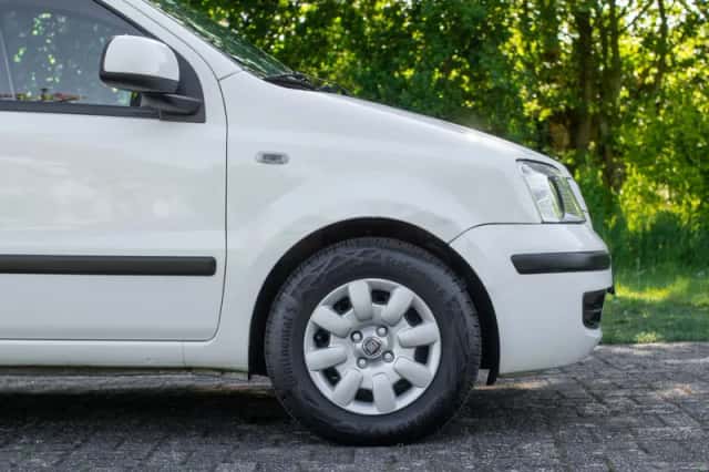 Fiat Panda (2011) thumbnail 7