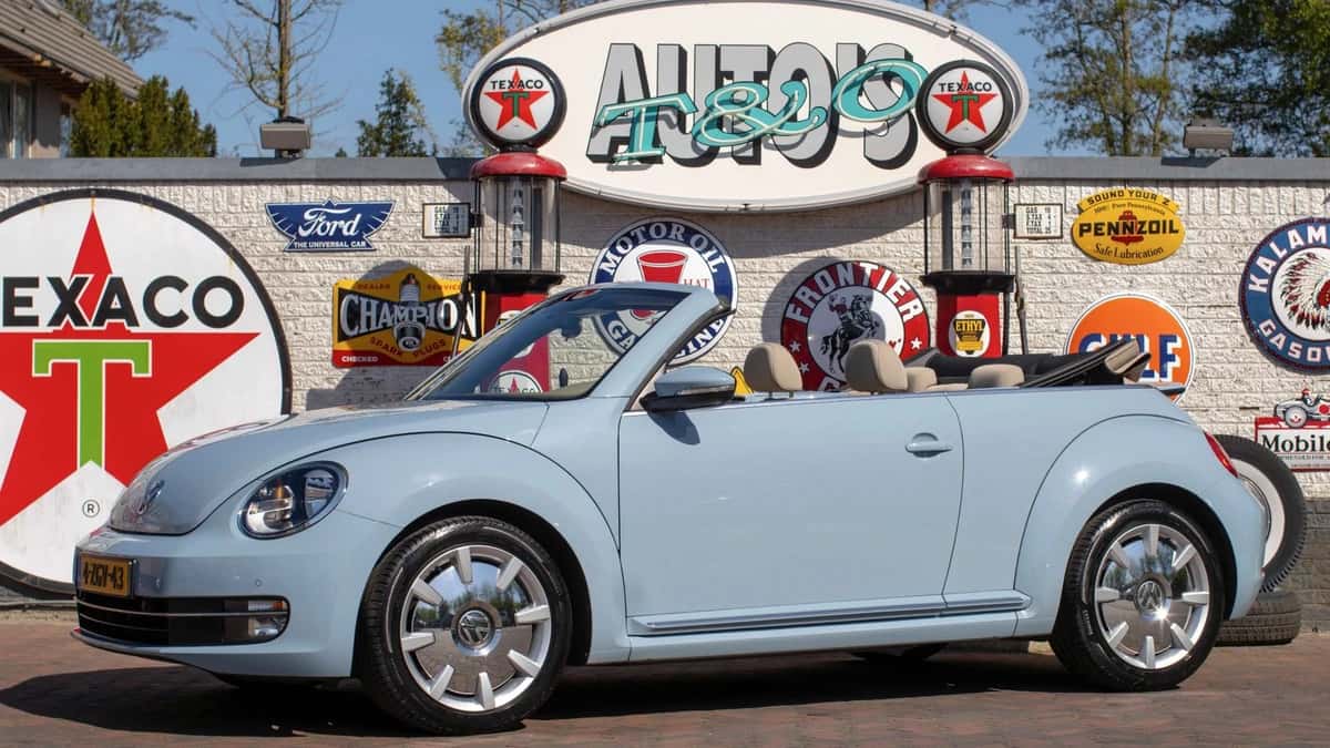 Volkswagen Beetle (2015) — foto 1