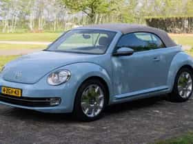 Volkswagen Beetle (2015) thumbnail 15