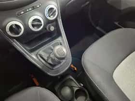 Hyundai i10 (2010) thumbnail 12