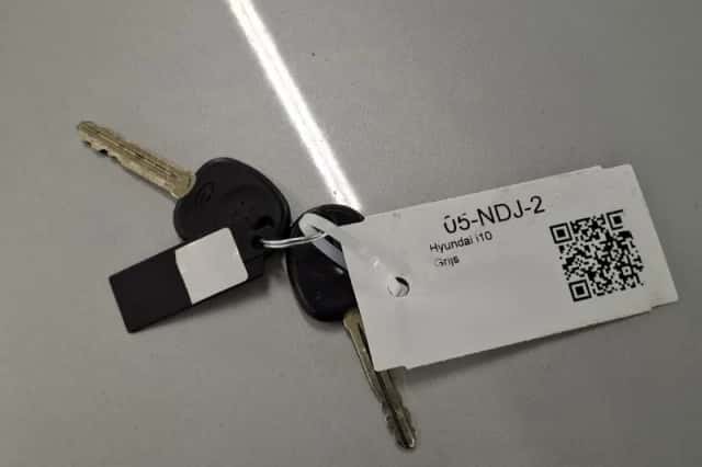 Hyundai i10 (2010) thumbnail 17