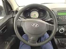 Hyundai i10 (2010) thumbnail 9