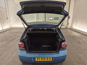 Volkswagen Polo (2005) thumbnail 13