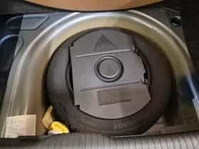 Volkswagen Polo (2005) thumbnail 17