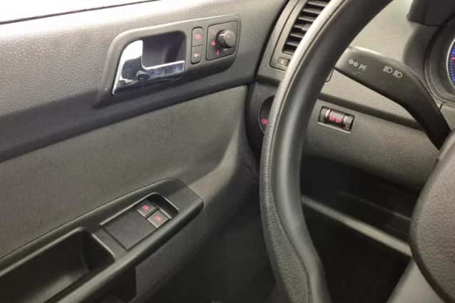 Volkswagen Polo (2005) thumbnail 10