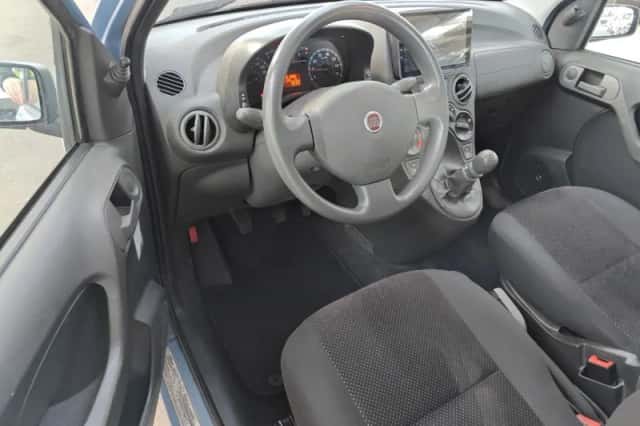 Fiat Panda (2008) thumbnail 5