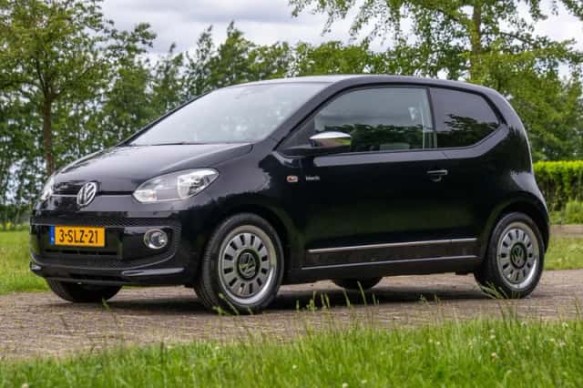 Volkswagen Up! (2013) thumbnail 2