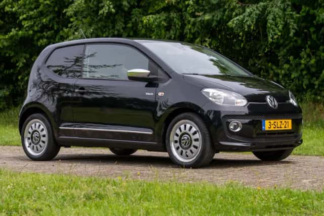 Volkswagen Up! (2013) thumbnail 3