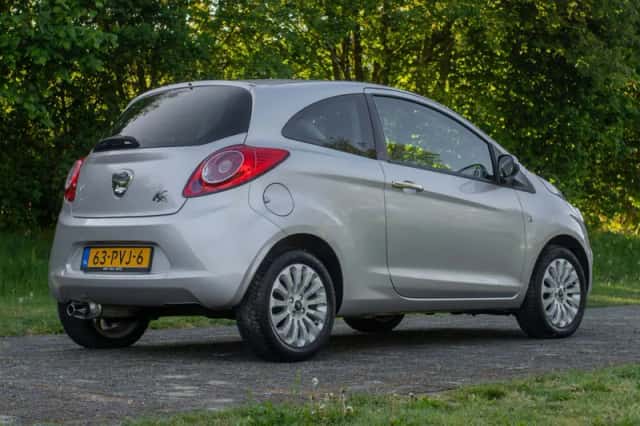 Ford Ka (2011) thumbnail 4