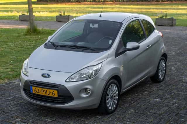 Ford Ka (2011) thumbnail 8