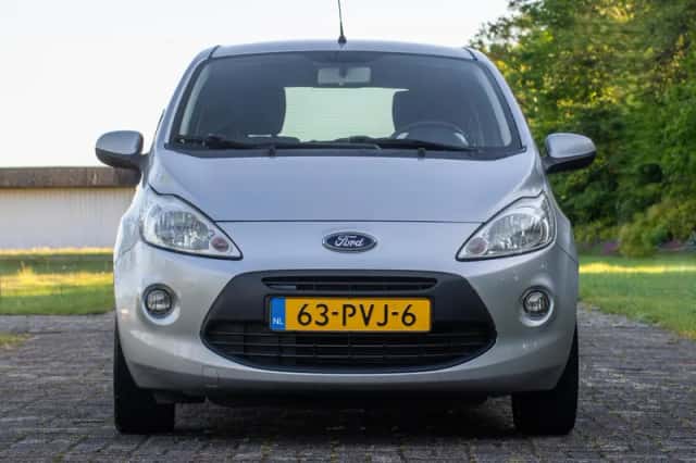 Ford Ka (2011) thumbnail 9
