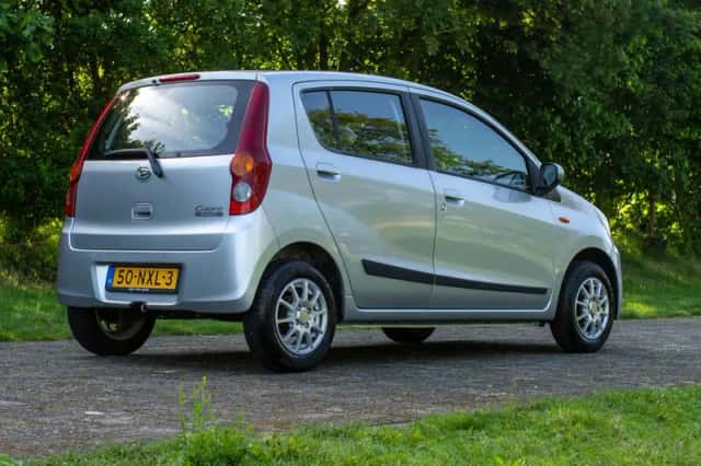Daihatsu Cuore (2010) thumbnail 5
