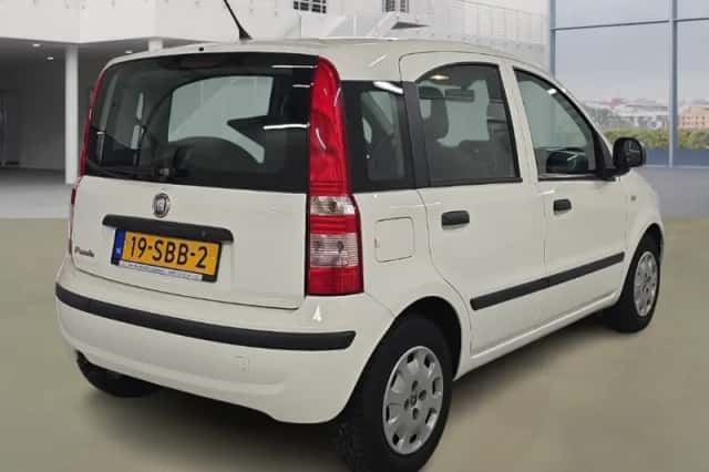 Fiat Panda (2011) thumbnail 3