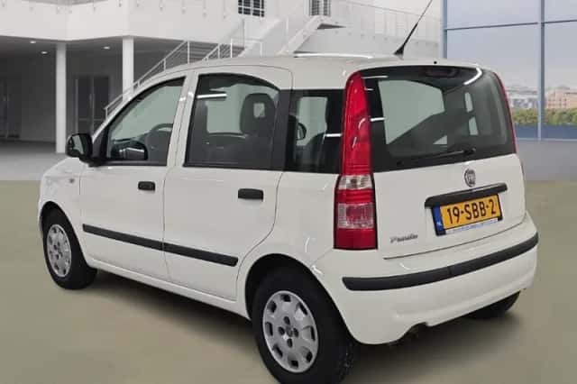 Fiat Panda (2011) thumbnail 4