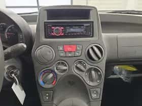Fiat Panda (2011) thumbnail 9