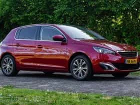 Peugeot 308 (2017) thumbnail 2
