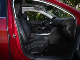Peugeot 308 (2017) thumbnail 13