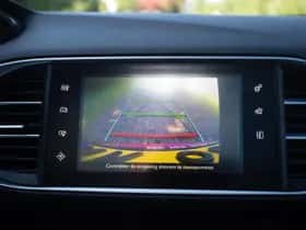 Peugeot 308 (2017) thumbnail 18