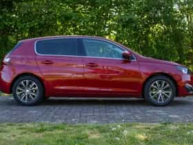 Peugeot 308 (2017) thumbnail 6