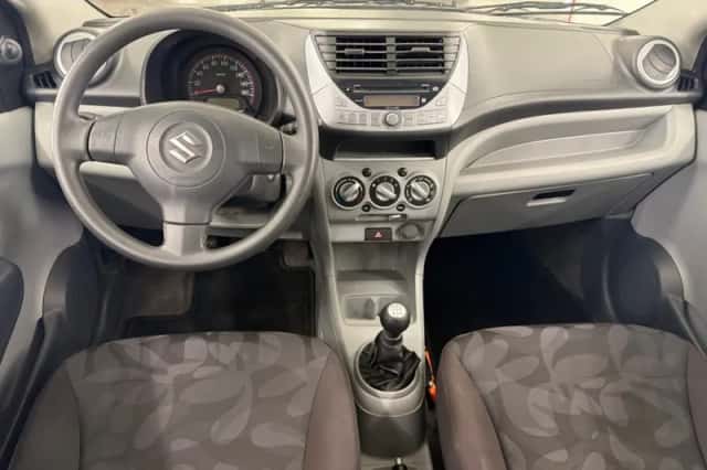 Suzuki Alto (2011) thumbnail 7
