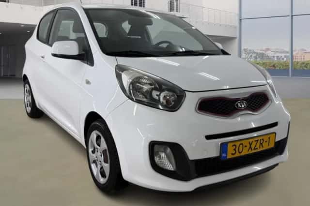 Kia Picanto (2012) thumbnail 2