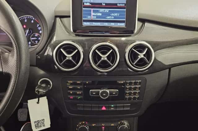 Mercedes-Benz B-Klasse (2013) thumbnail 11