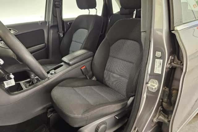 Mercedes-Benz B-Klasse (2013) thumbnail 6