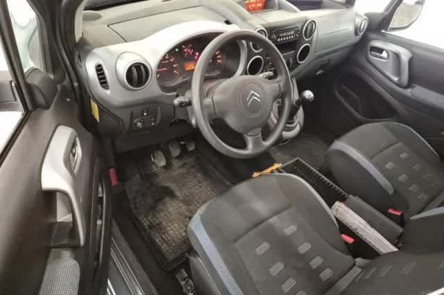 Citroën Berlingo (2011) thumbnail 7