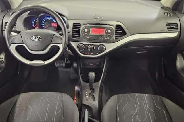 Kia Picanto (2011) thumbnail 9